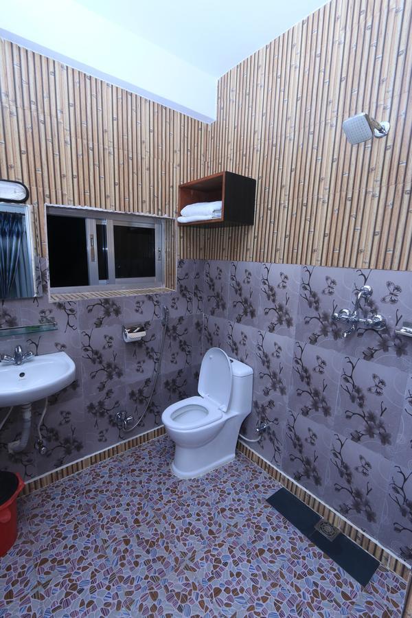Hotel Magnolia Pokhara Buitenkant foto